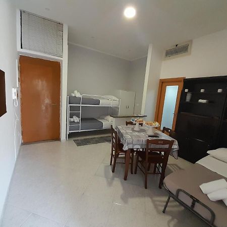 Duomo Home Naples Luaran gambar